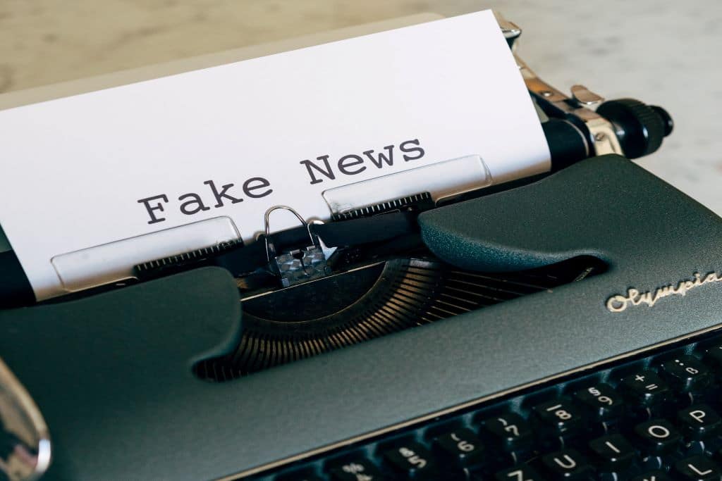 Guía de verificación de noticias en medios digitales: nunca más fake news